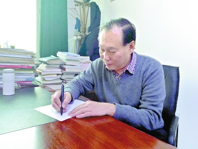 为乡土立传，为生民塑魂